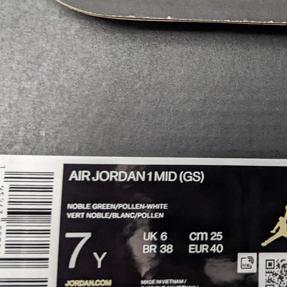 JORDAN AJ 1 MID - BOYS' GS - Picture 5 of 5